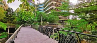 Afiniti-3min walk to Legoland-1BR-AC-Kids Friendly