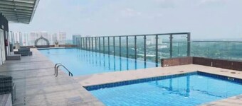 Afiniti-3min walk to Legoland-1BR-AC-Kids Friendly