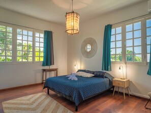 4 bedrooms, travel crib, WiFi - Villa Caïmite with spectacular sea view, minutes away from the beach (Le Gosier)