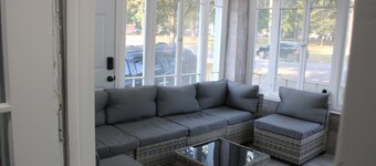 Spacious, Fully Remodel 4-bedroom house 2.5 bathroom in charming Carthage