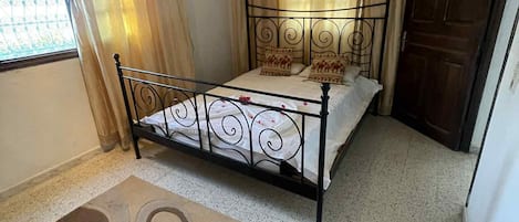 2 bedrooms, Internet