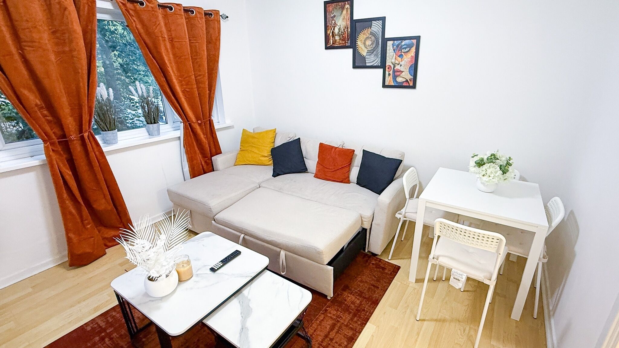 บริเวณนั่งเล่น