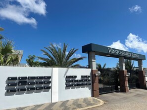 Bagian depan properti
