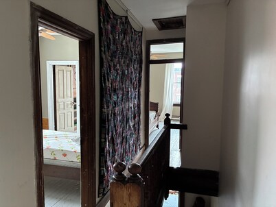 Charming Philadelphia 2-bedroom Tower Suite nestled among Fairmount Park.