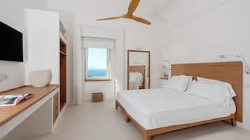 House | In-room safe, free WiFi