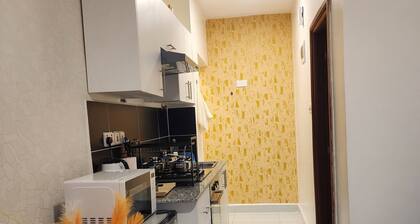 Cosy Studio airbnb available at syokimau behind gateway mall, luxore Apartments
