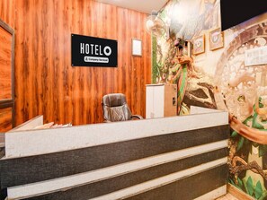House | Reception