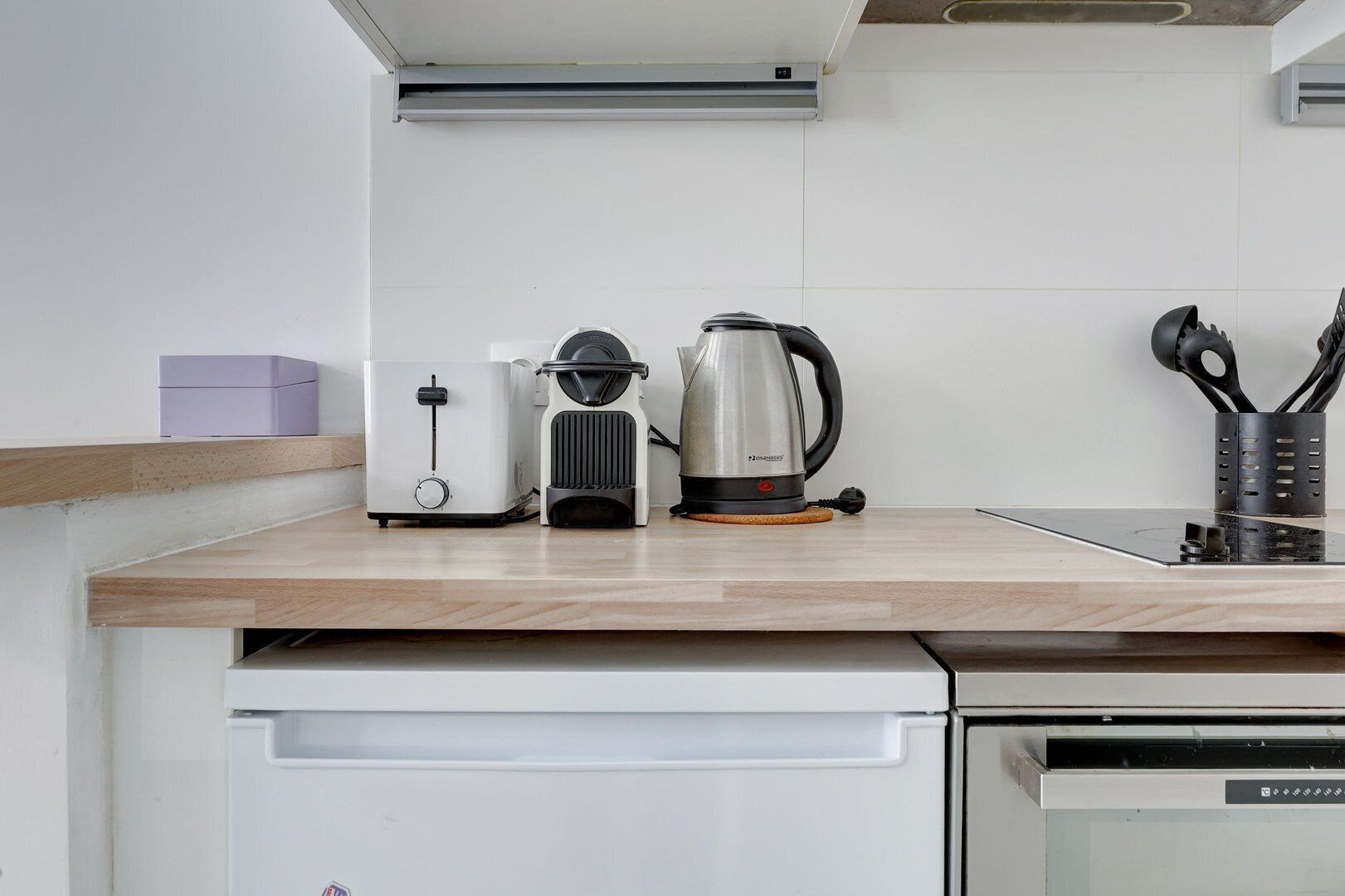 Réfrigérateur, micro-ondes, four, lave-vaisselle