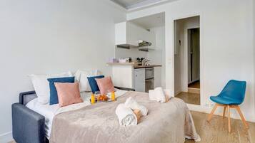 1 chambre, fer et planche Ă repasser, accĂšs Internet, draps fournis