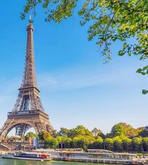 مكان جذب سياحي