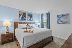 8 Schlafzimmer, Bügeleisen/Bügelbrett, Reisekinderbett, WLAN