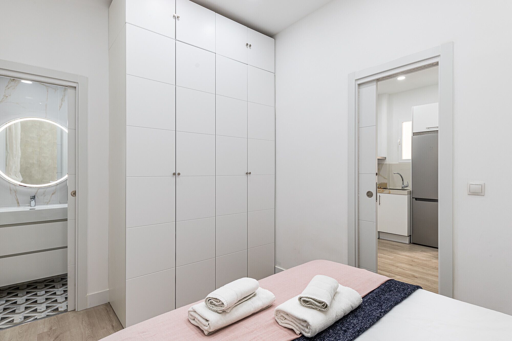 1 غرفة نوم وواي فاي مجانًا وملاءات أسرّة