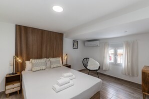 2 bedrooms, iron/ironing board, free WiFi