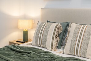 1 chambre, fer et planche à repasser, Wi-Fi gratuit