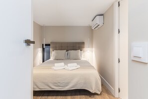 2 chambres, fer et planche à repasser, Wi-Fi gratuit