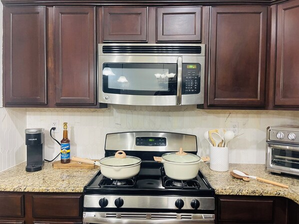 Microwave, oven, stovetop, dishwasher