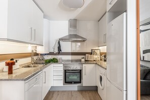 Fridge, microwave, oven, dishwasher