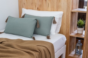 3 chambres, fer et planche à repasser, Wi-Fi gratuit, draps fournis