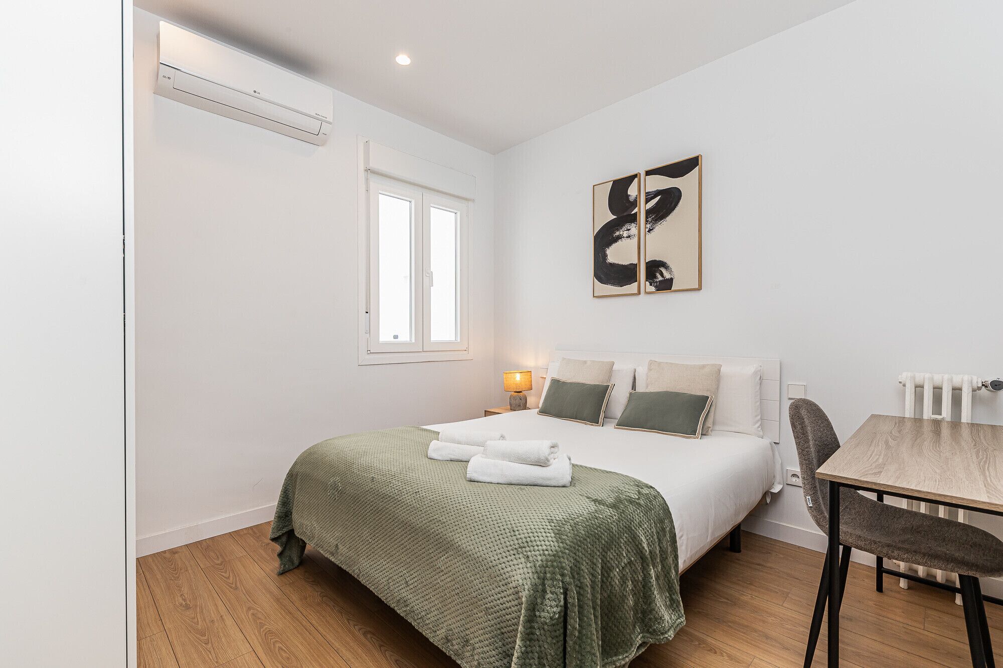 1 chambre, fer et planche à repasser, Wi-Fi gratuit