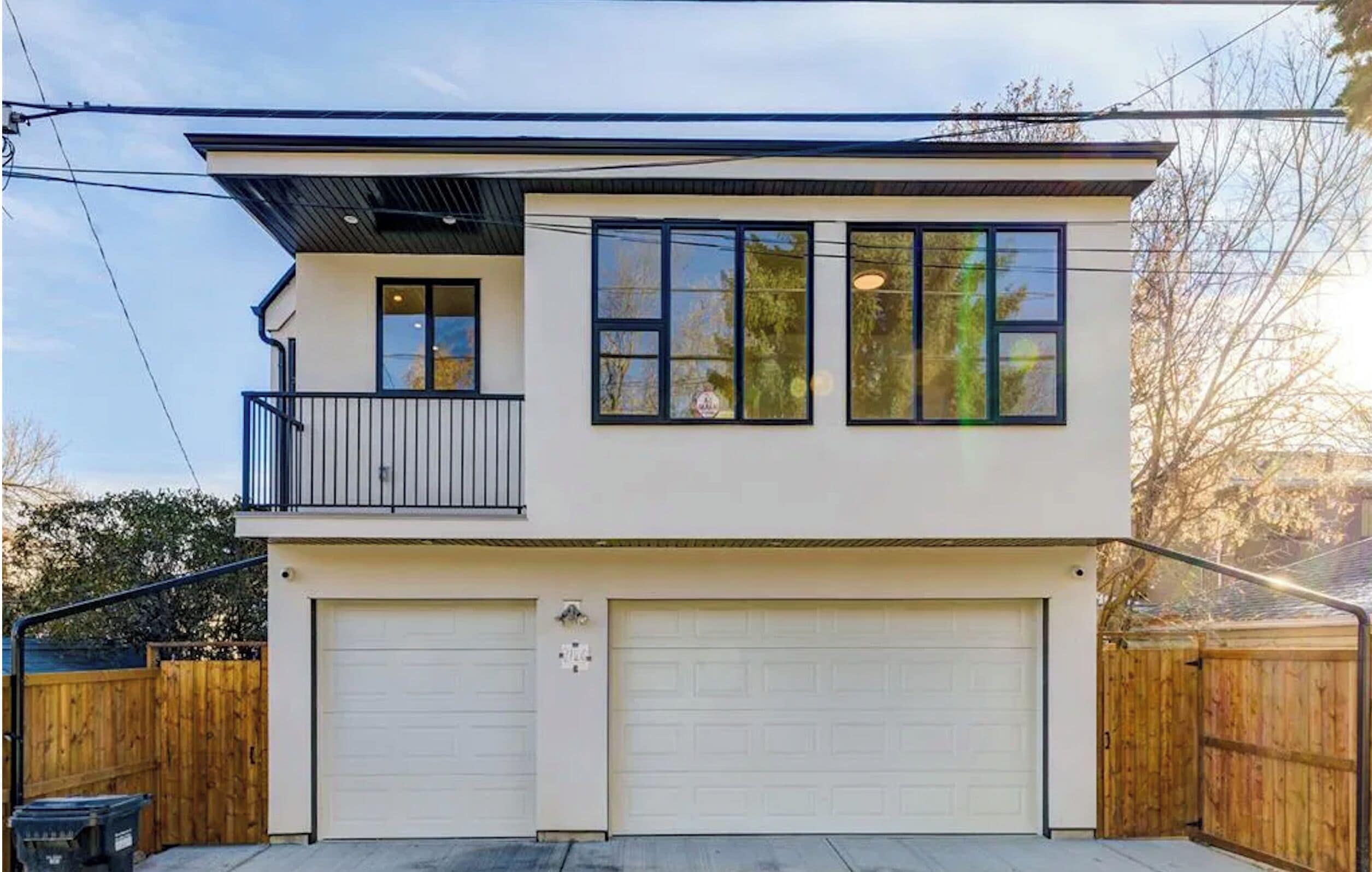 Laneway House