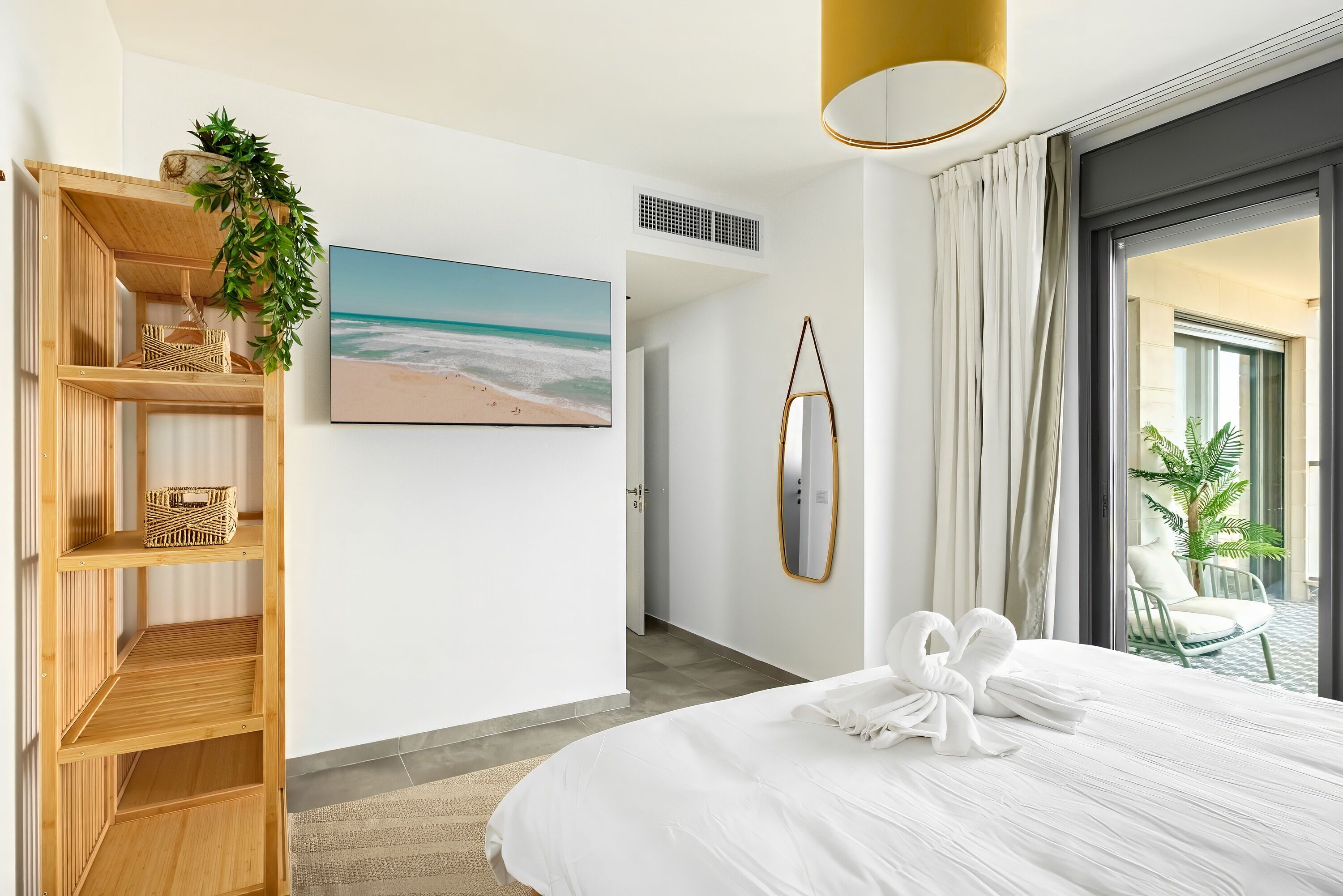 3 habitaciones, tabla de planchar con plancha y wifi gratis 
