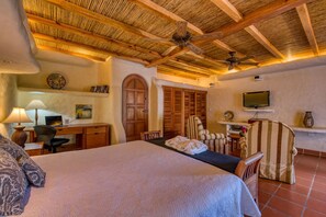 2 quartos, ferros/tábuas de passar roupa, Wi-Fi, roupa de cama