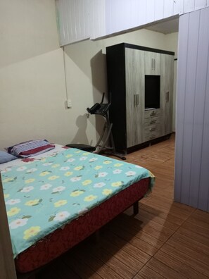 1 bedroom, Internet, bed sheets