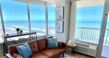 Beachfront & Oceanfront Views – Private Balcony