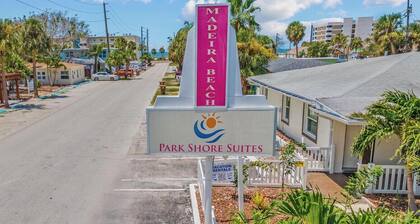 Park Shore Suite 7! Steps to Madeira Beach Access!
