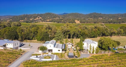 6-bedroom Winery Estate in amazing Healdsburg