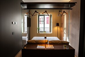 2 habitaciones, tabla de planchar con plancha y wifi gratis