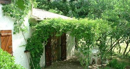 Maison en Cévennes pour 4 personnes.