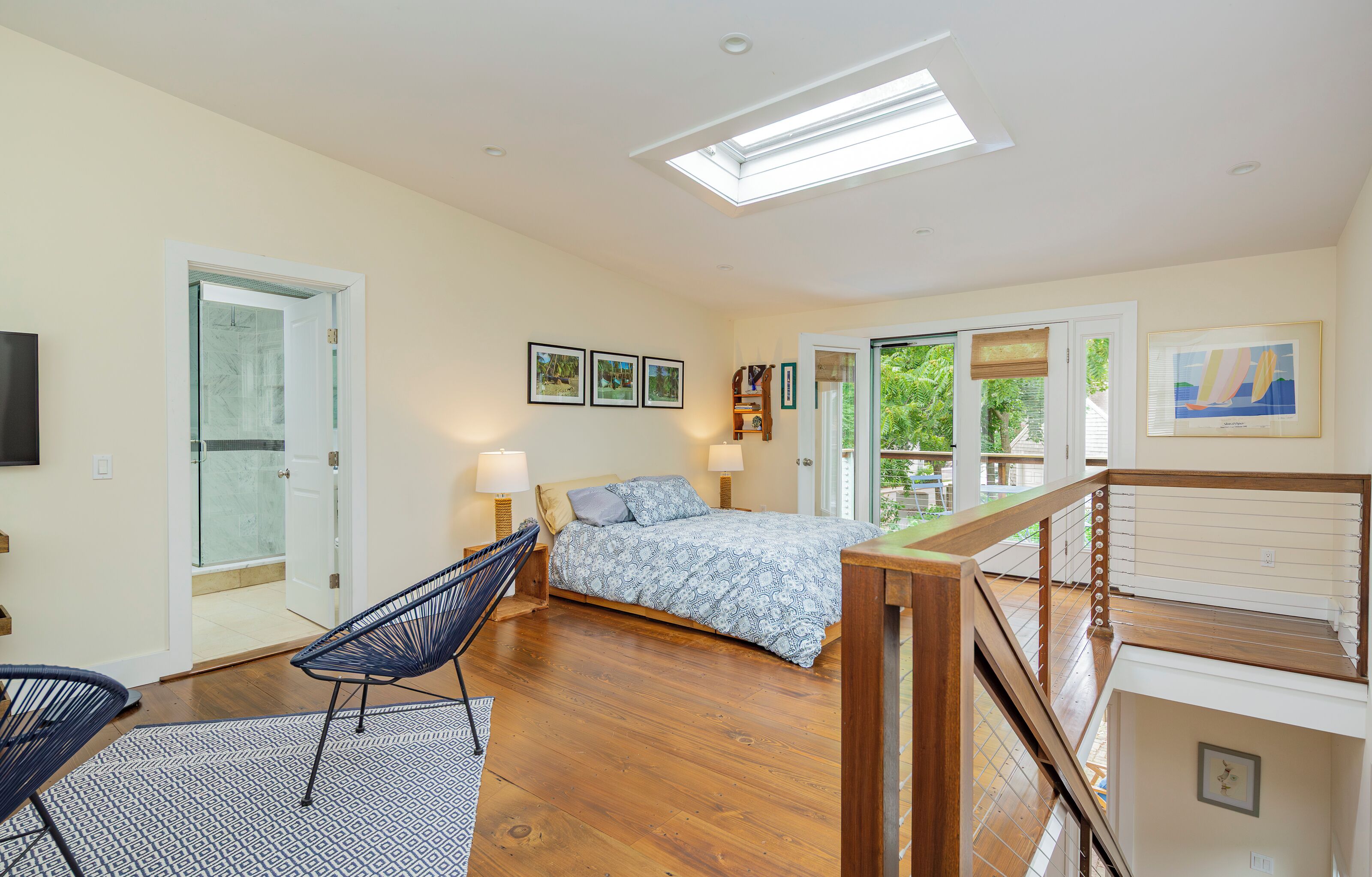 1 多间卧室、WiFi、床单