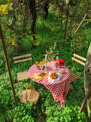 Outdoor dining - Borgo Ferraria - Sinnai (Sinnai)
