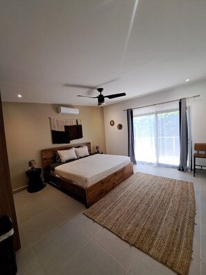 3 Schlafzimmer, Schreibtisch, kostenloses WLAN, Bettwäsche