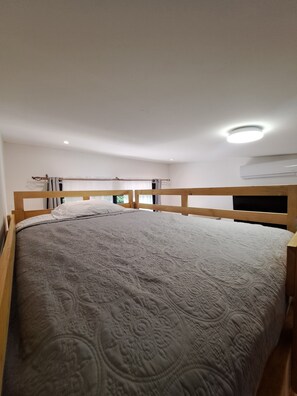 3 Schlafzimmer, Schreibtisch, kostenloses WLAN, Bettwäsche
