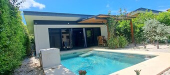3 bedroom house with swimming pool near Tamarindo
