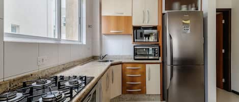 Basic Apartment | Private kitchen
