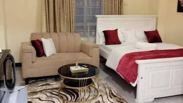 1 bedroom, internet, bed sheets