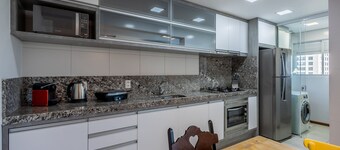 Sea View Apt w/ Pool & BBQ Bbh1003