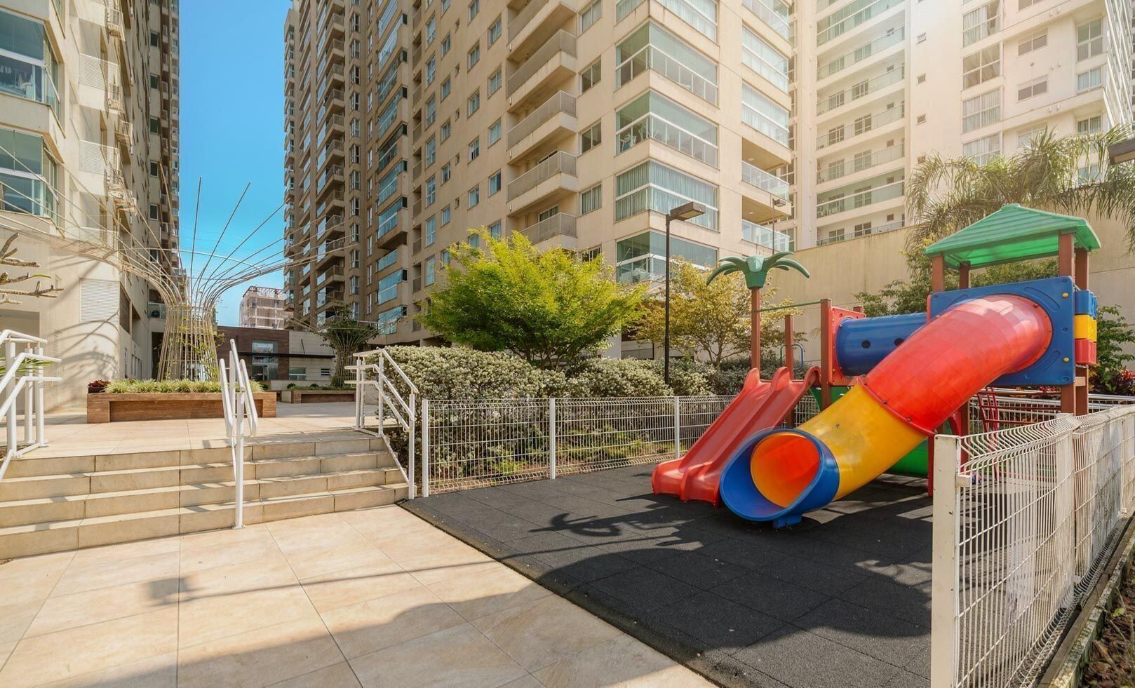 Basic Apartment | Children’s area