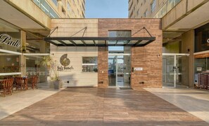 Basic Apartment | Exterior detail - Apto Vista Mar com churrasqueira BBH1003 (Picarras)