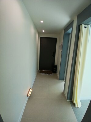 Family Special Spa Room, City View | Area soggiorno