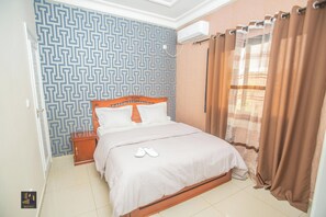 2 habitaciones, tabla de planchar con plancha y wifi gratis