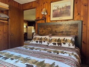 2 bedrooms, Internet, bed sheets