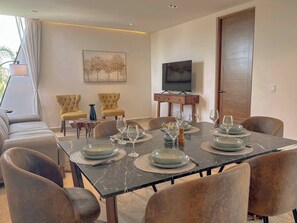 Exclusive Room | Living area