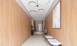 Basic Apartment | Interior