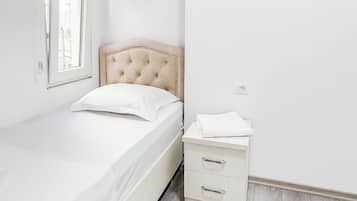 2 chambres, fer et planche Ă  repasser, Wi-Fi, draps fournis