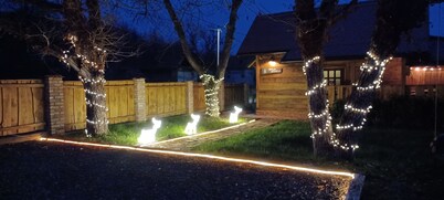 Superb chalet with AC in sunny Sunja