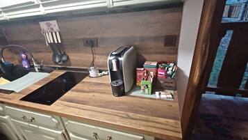 Oven, stovetop, dishwasher